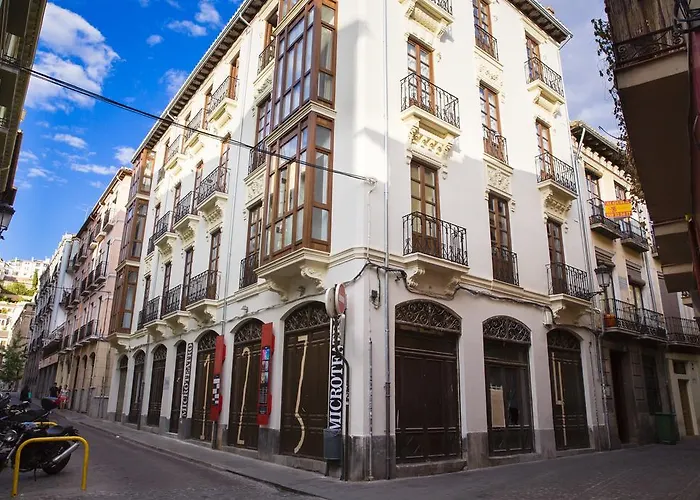 Casa De La Lonja * Granada